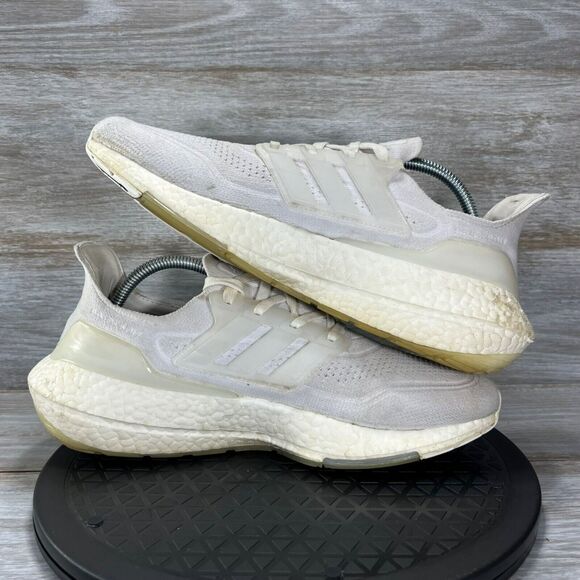Adidas Women's UltraBoost 21 Running Athletic Sneakers Size 10 - Picture 7 of 9